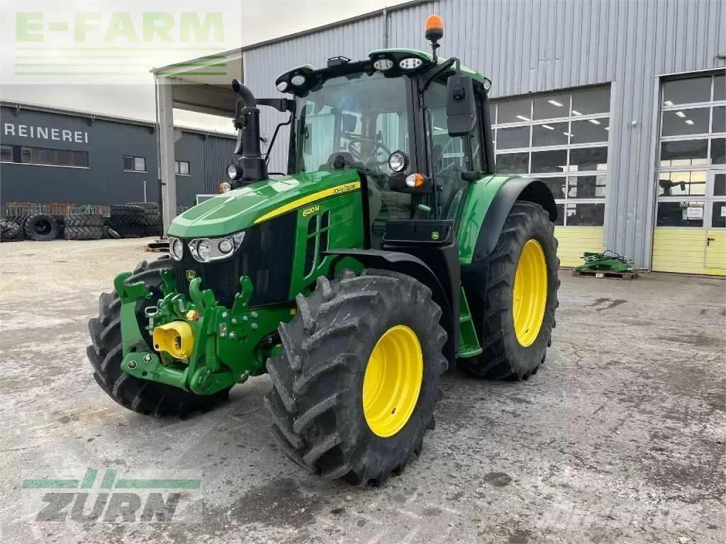John Deere 6120m Traktory