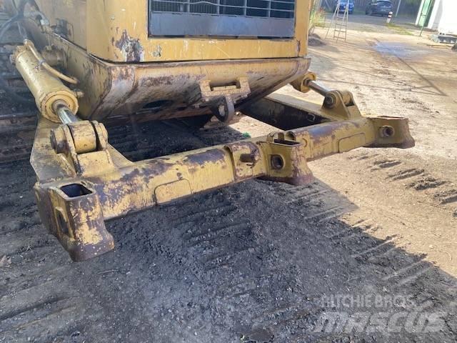 CAT 963 C Pásové nakladače
