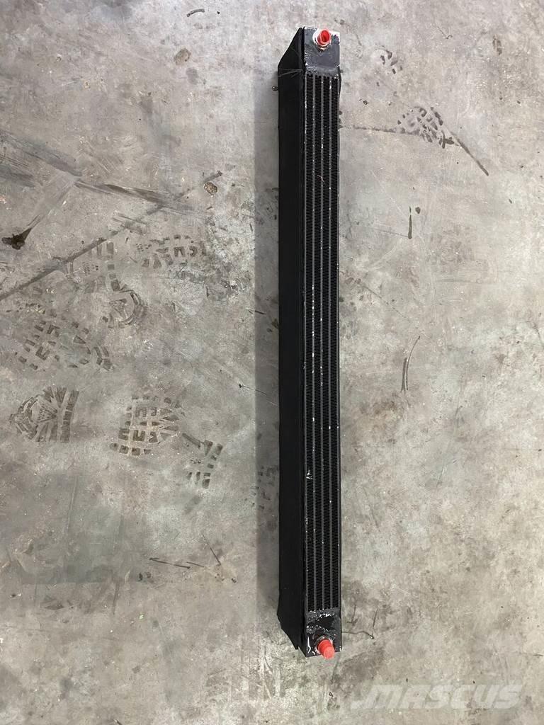 Liebherr A934C Radiátory