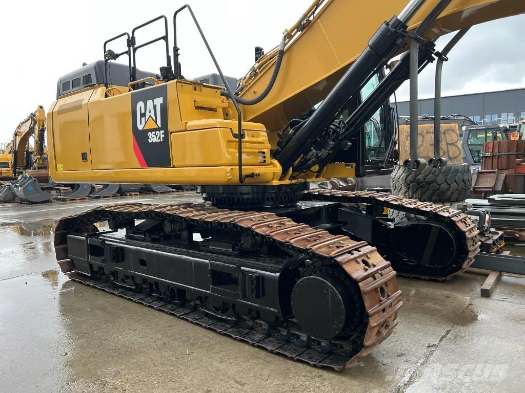 CAT 352 F Pásová rýpadla