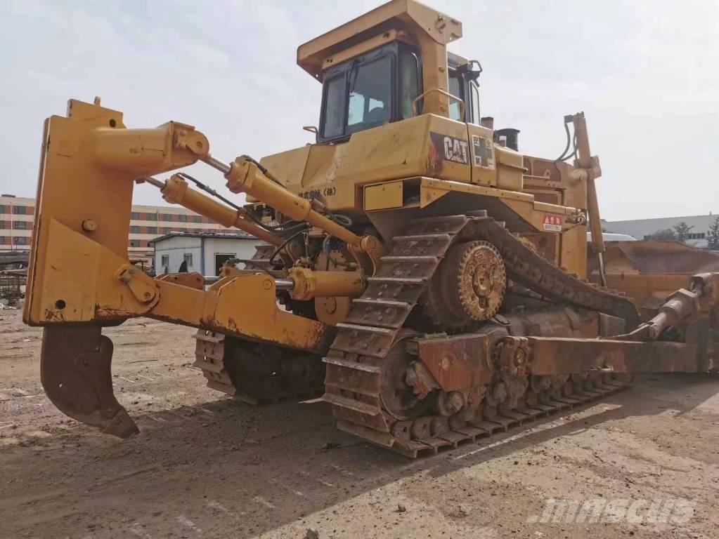 CAT D 9 R Pásové dozery