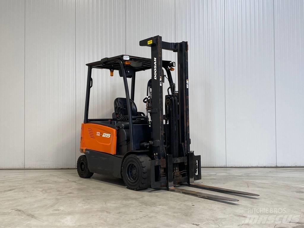 Doosan B25X-7 Akumulátorové vozíky