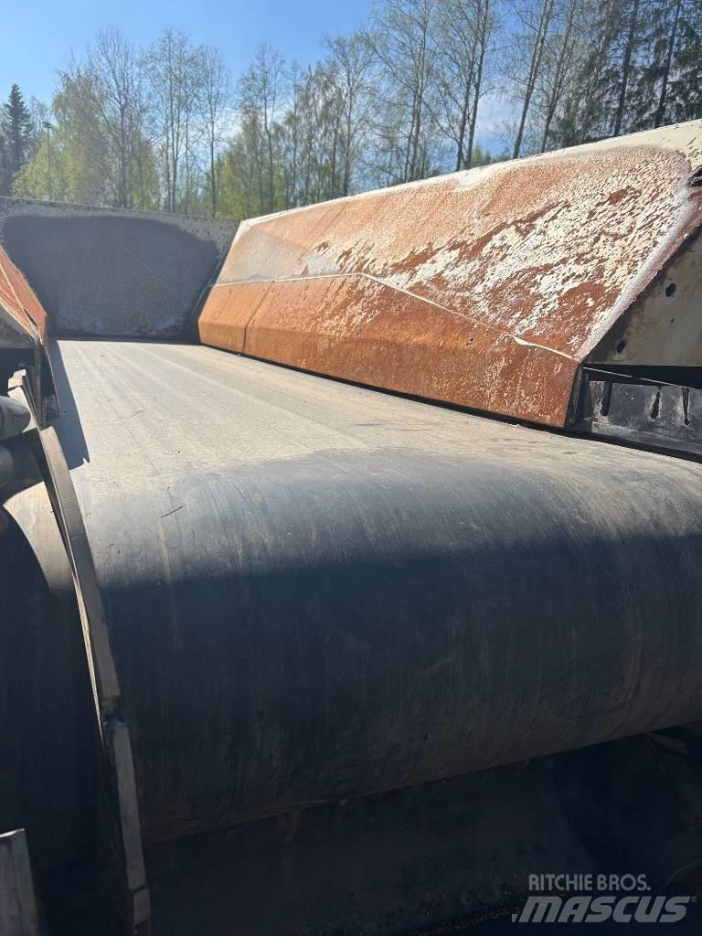 Metso ST 358 Mobilní třídiče