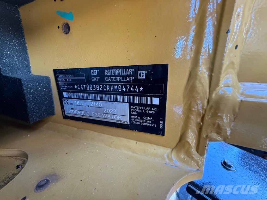 CAT 302 CR Mini rýpadla < 7t