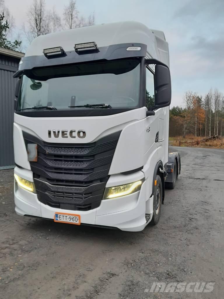 Iveco S-Way AS 440 Tahače