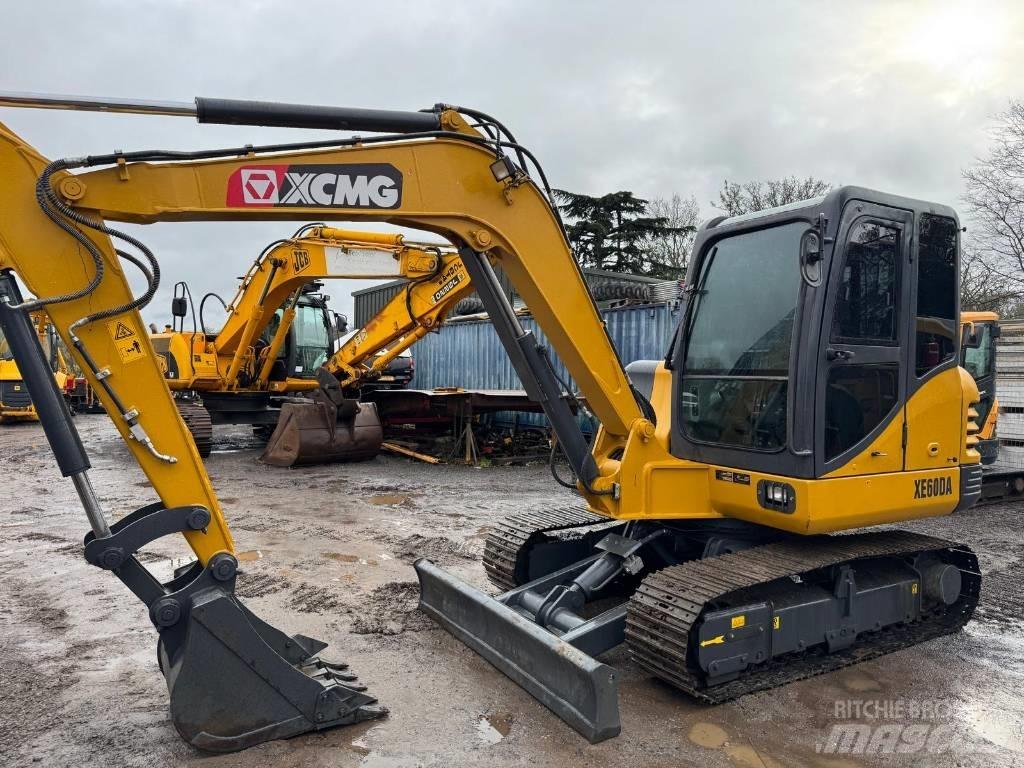 XCMG XE 60 DA Mini rýpadla < 7t