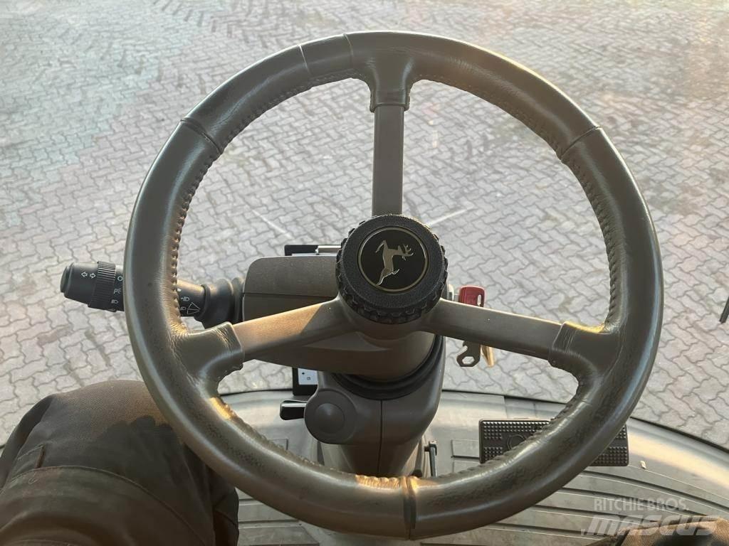 John Deere 8600 Sklízecí řezačka