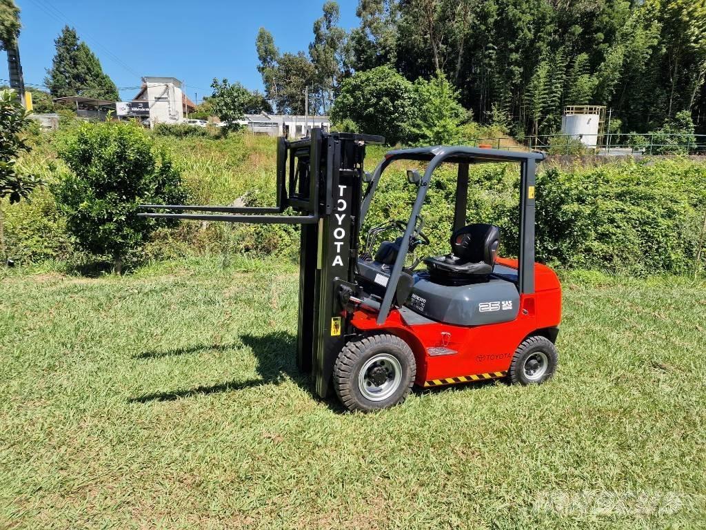 Toyota 25 Dieselové vozíky