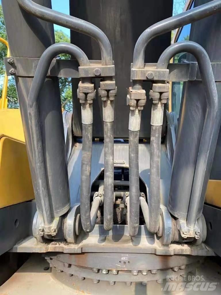 Volvo EC 360 B LC Pásová rýpadla