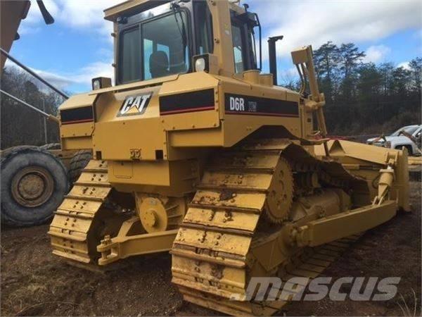CAT D 6 R Pásové dozery