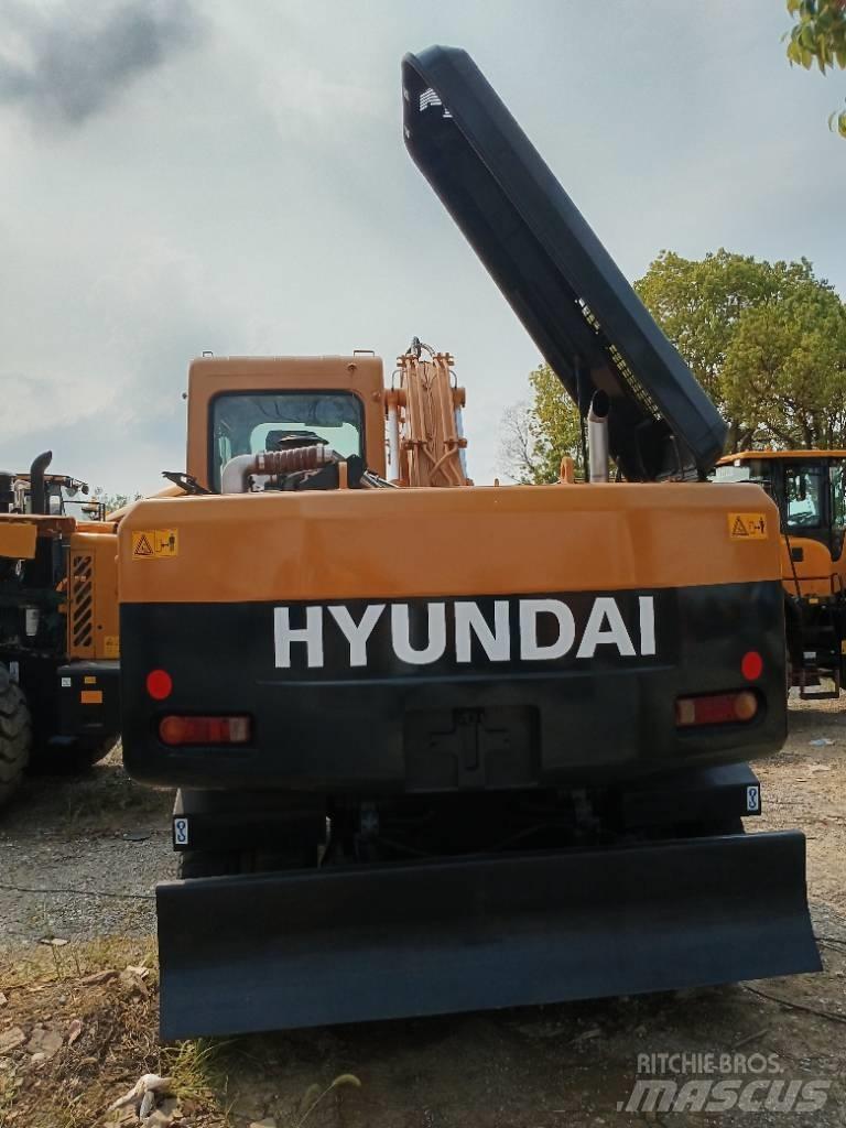 Hyundai 150W-9 Pásová rýpadla