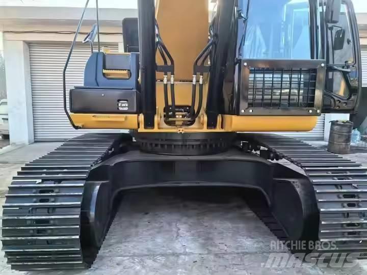 CAT CAT336D2 Midi rýpadla 7t - 12t