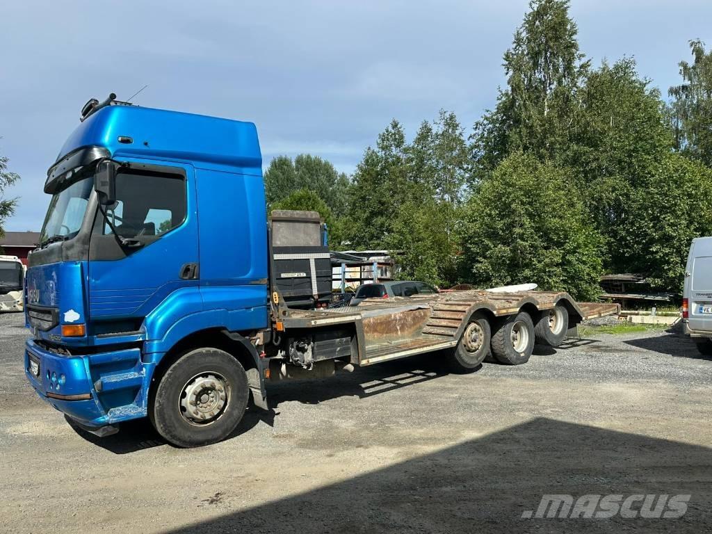 Sisu E11 Nákladní automobily pro přepravu lesních strojů