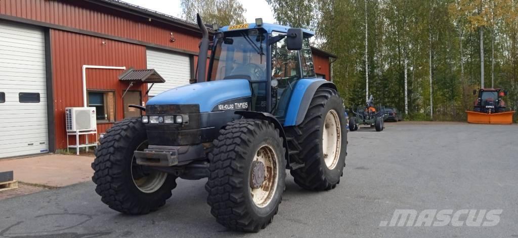 New Holland 8560 RC Traktory