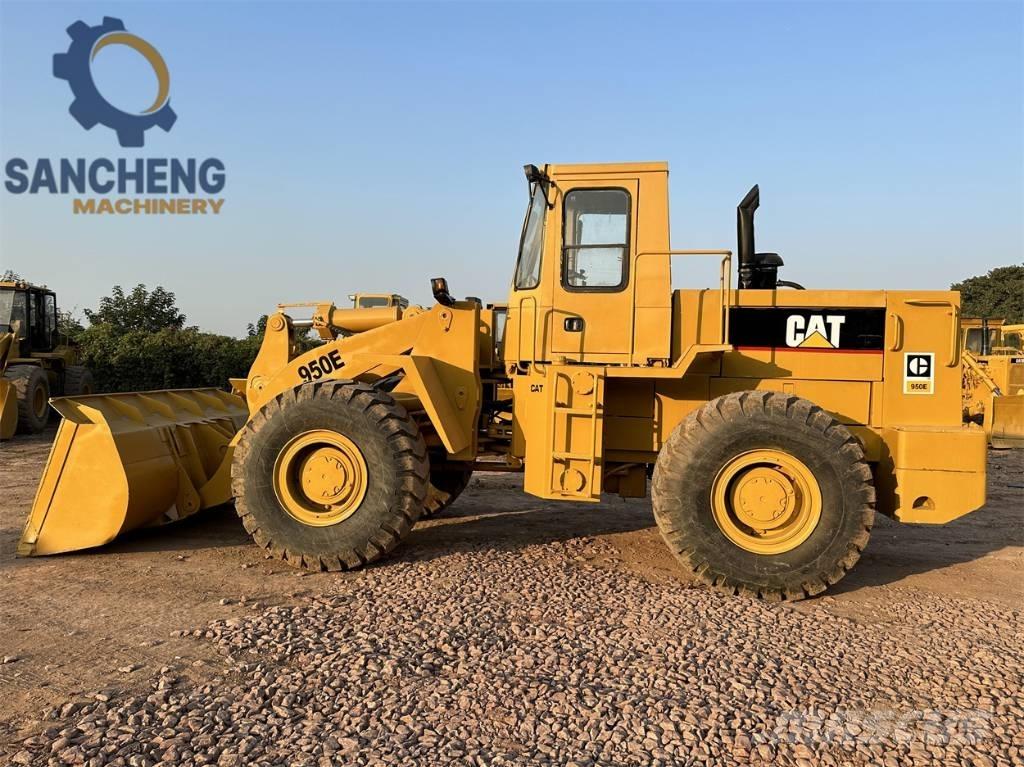 CAT 950 E Kolové nakladače