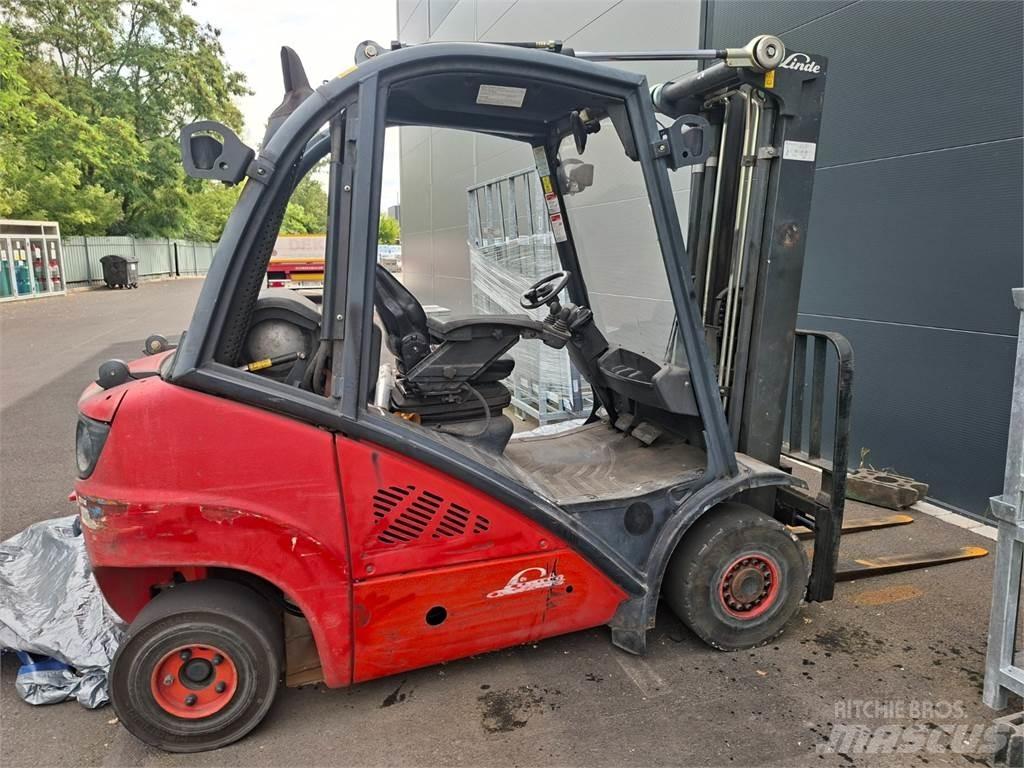 Linde H25T-01 Stavebnictví - ostatní