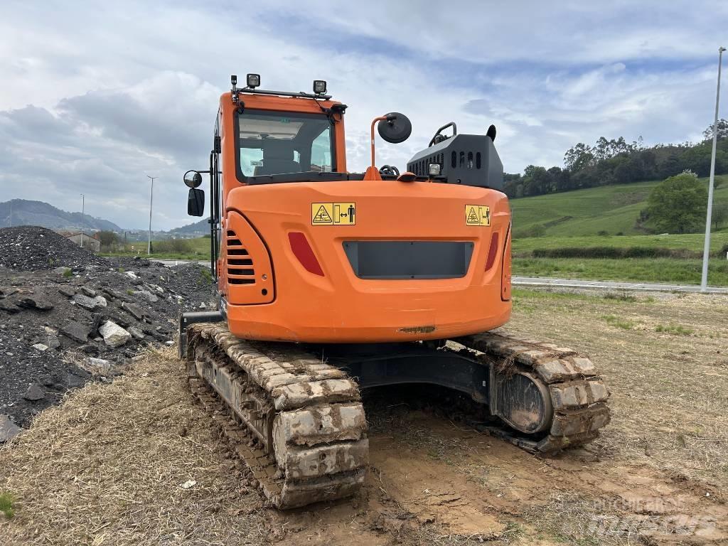 Doosan DX 140 Pásová rýpadla