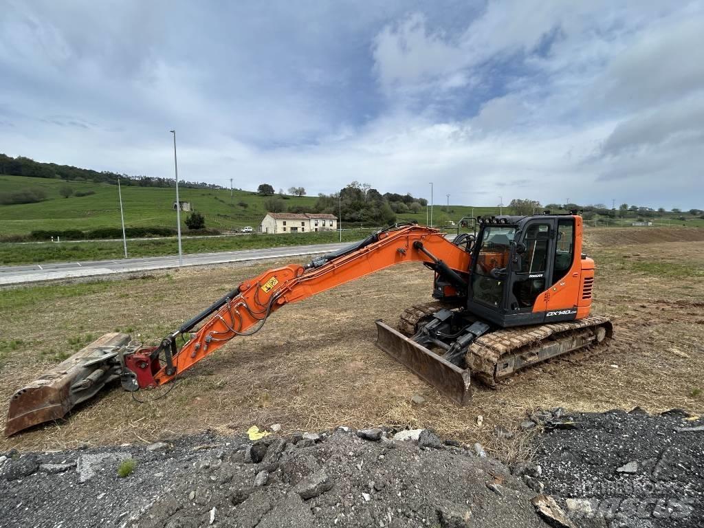 Doosan DX 140 Pásová rýpadla