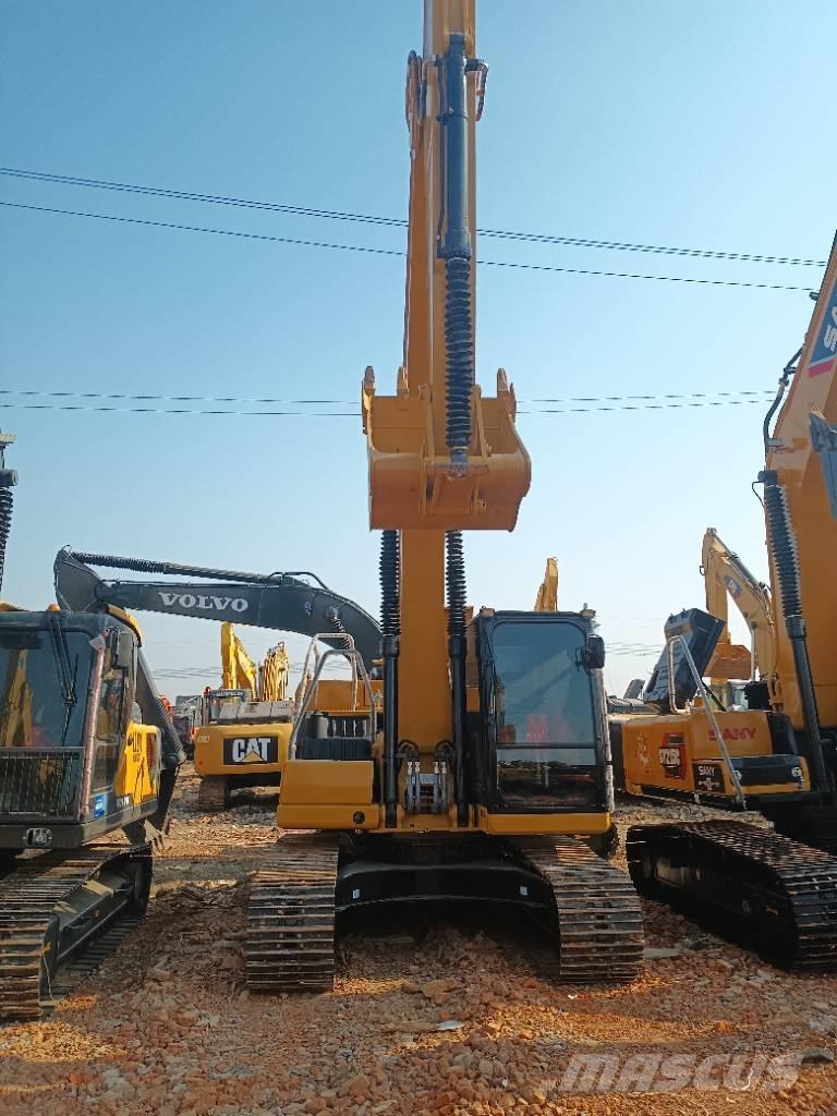 CAT 320 GC Pásová rýpadla