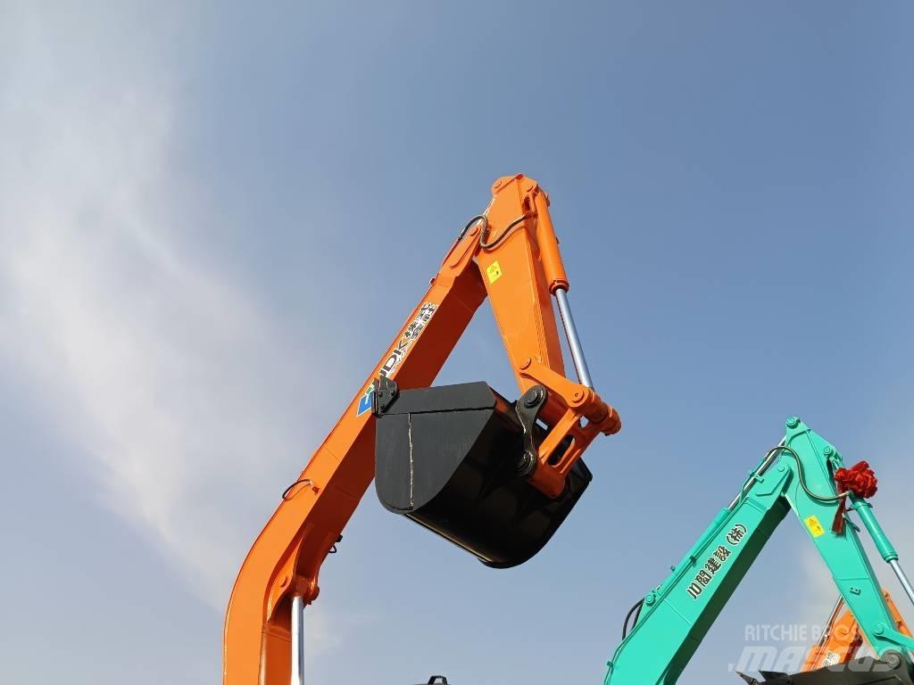 Hitachi ZX 70 Midi rýpadla 7t - 12t