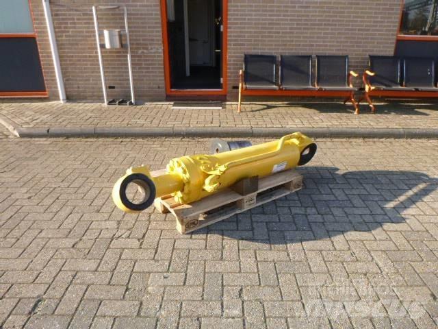 Komatsu WA600 Hydraulika