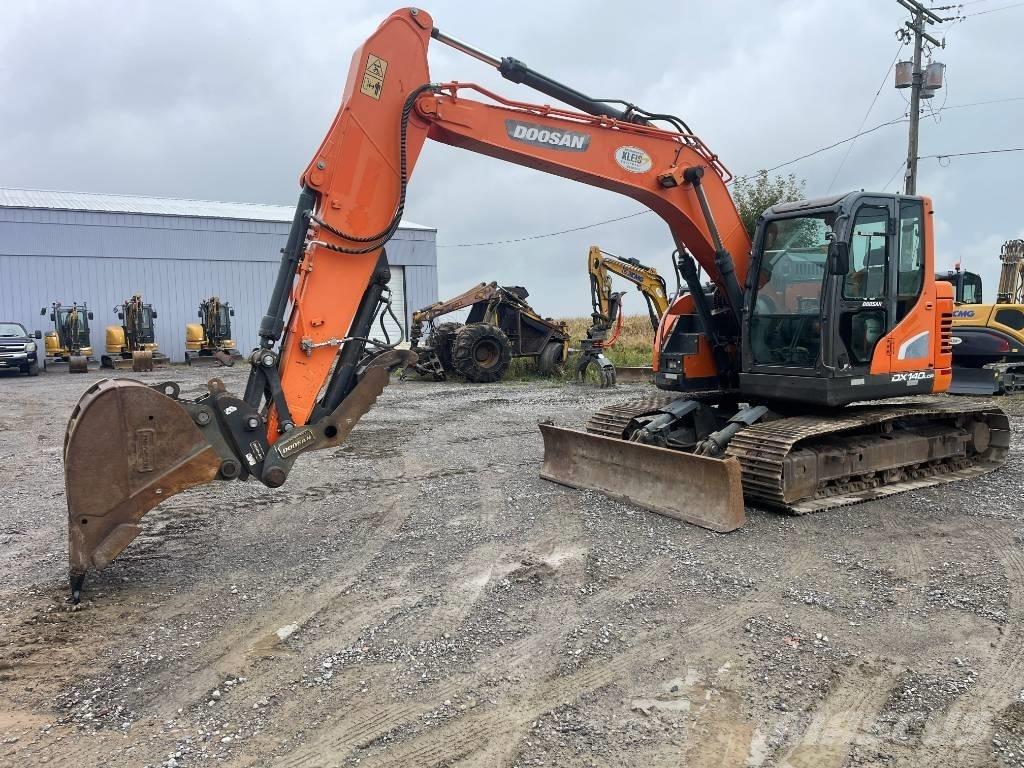 Doosan DX 140 LCR Pásová rýpadla