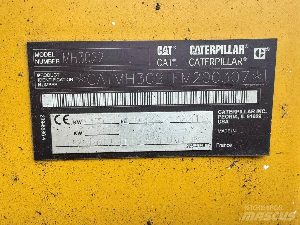 CAT MH3022 Speciální bagry