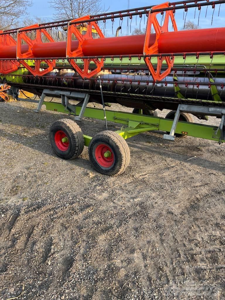 CLAAS LEXION 540 Sklízecí mlátičky