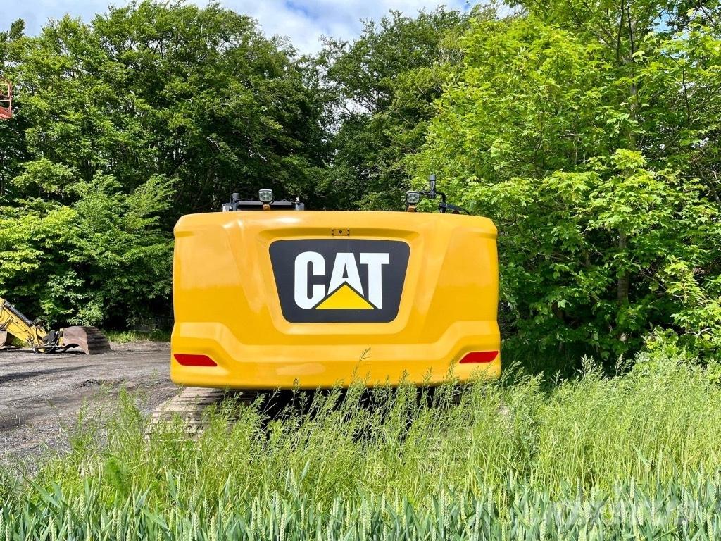 CAT 323 Nextgen Pásová rýpadla