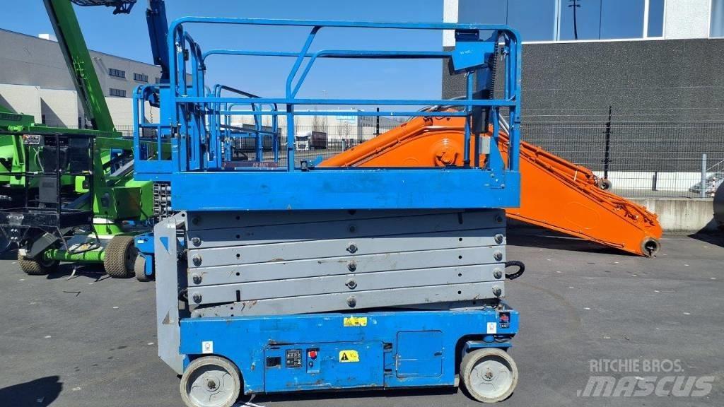 GENIE GS4047 Nůžková zvedací plošina