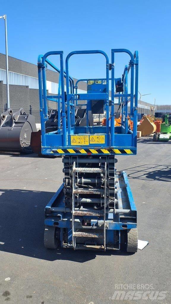 GENIE GS4047 Nůžková zvedací plošina