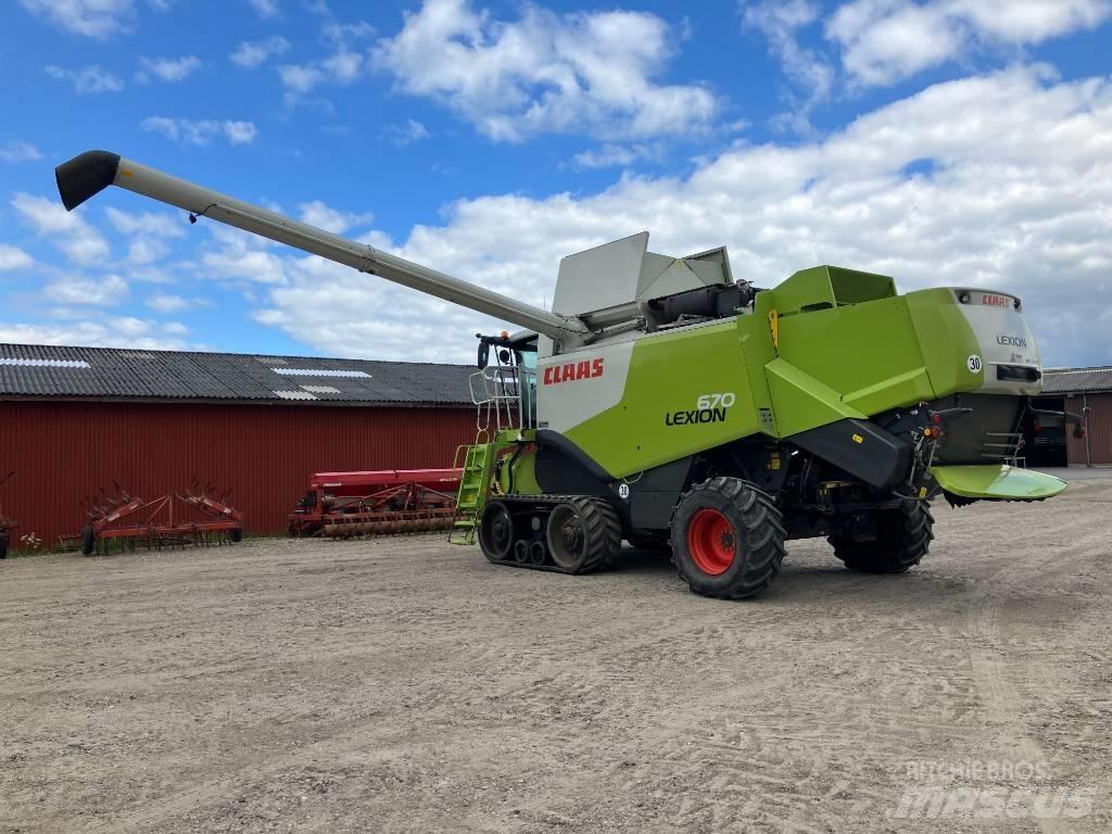 CLAAS LEXION 670 TT Sklízecí mlátičky