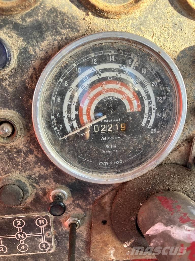 Volvo BM 814A Traktory