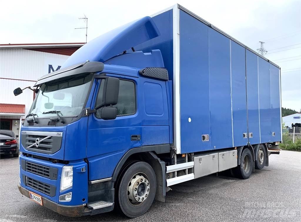 Volvo FM330 6x2 Skříňová nástavba