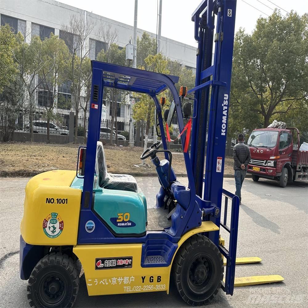 Komatsu FD30-14 Dieselové vozíky