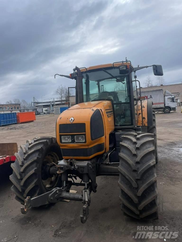 Renault 720RZ Traktory