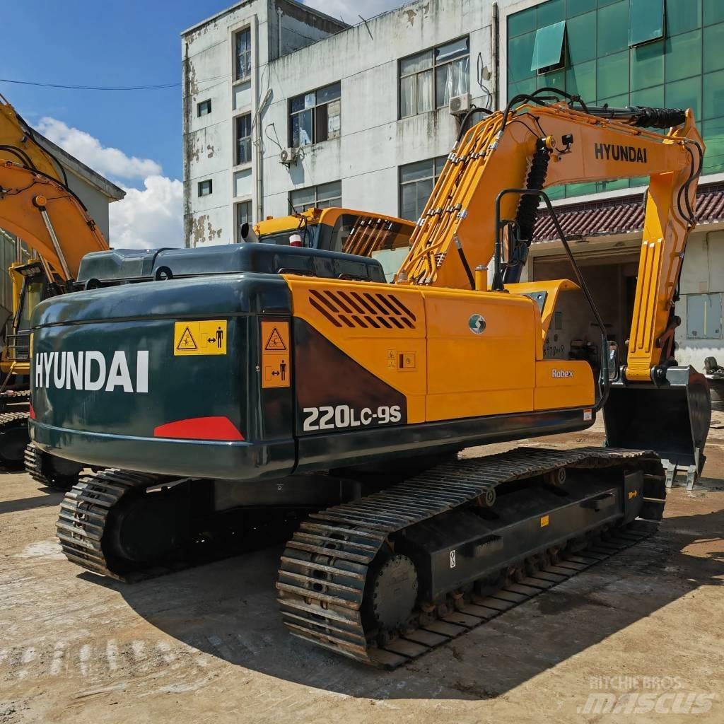 Hyundai R220LC-9S Pásová rýpadla