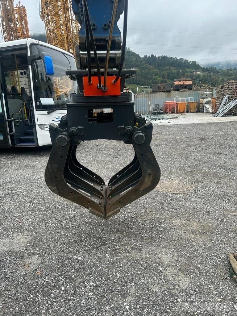 Cangini Benne PF 450 Klešťové drapáky