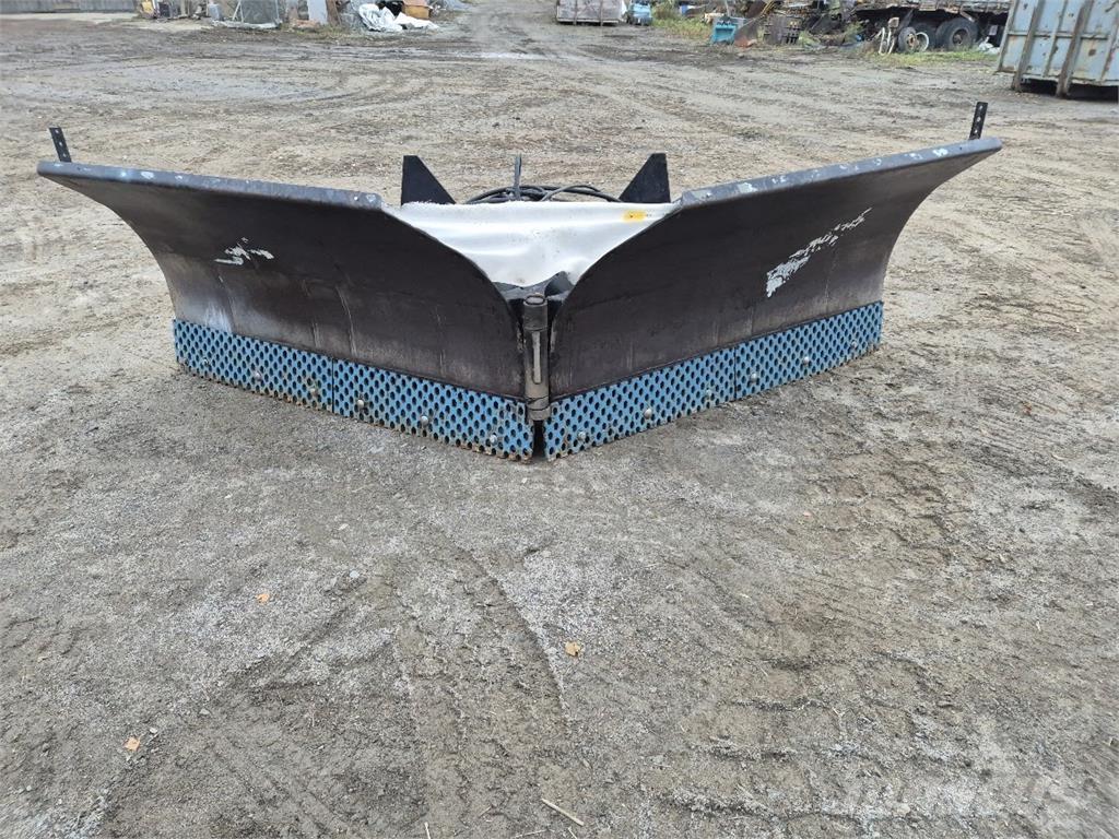 Pome 360 Další silniční a sněhové stroje