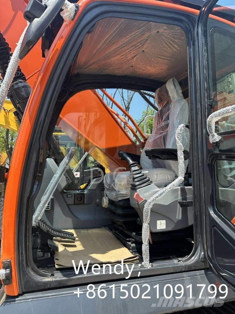 Doosan DX 300 Midi rýpadla 7t - 12t