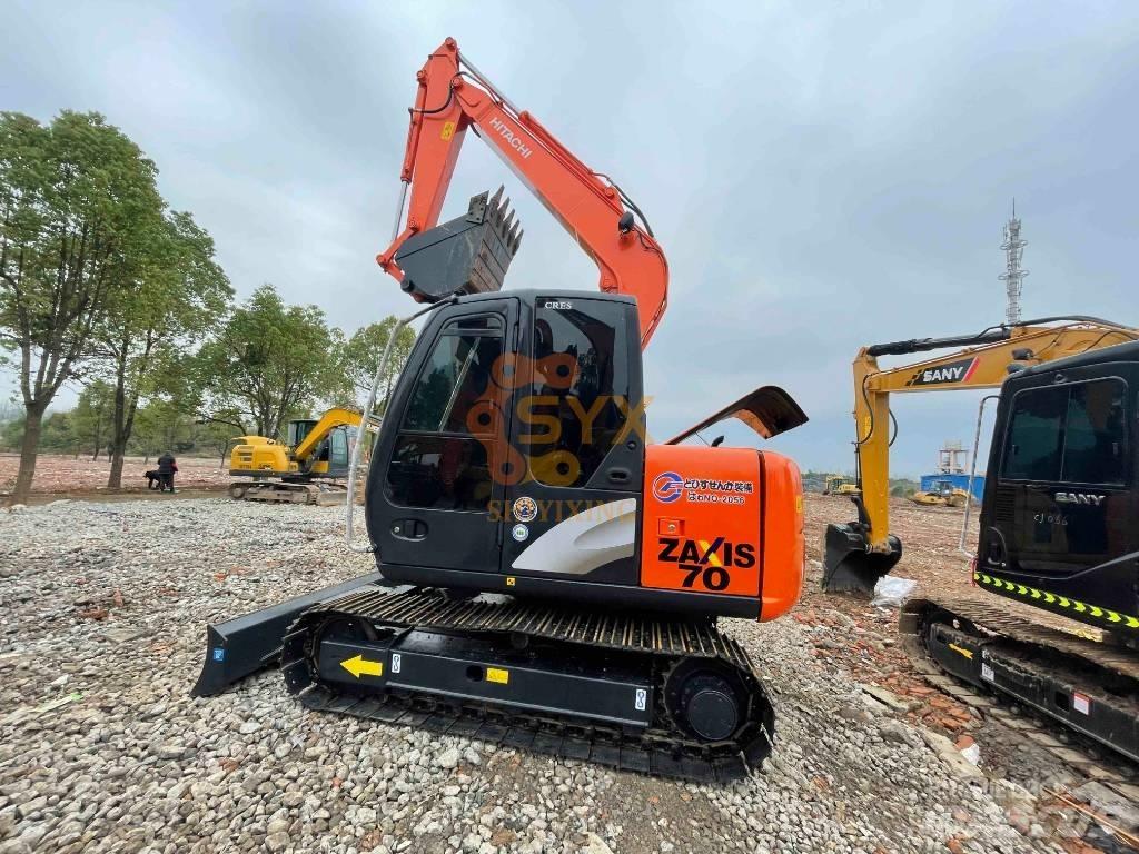 Hitachi ZX 70 Midi rýpadla 7t - 12t