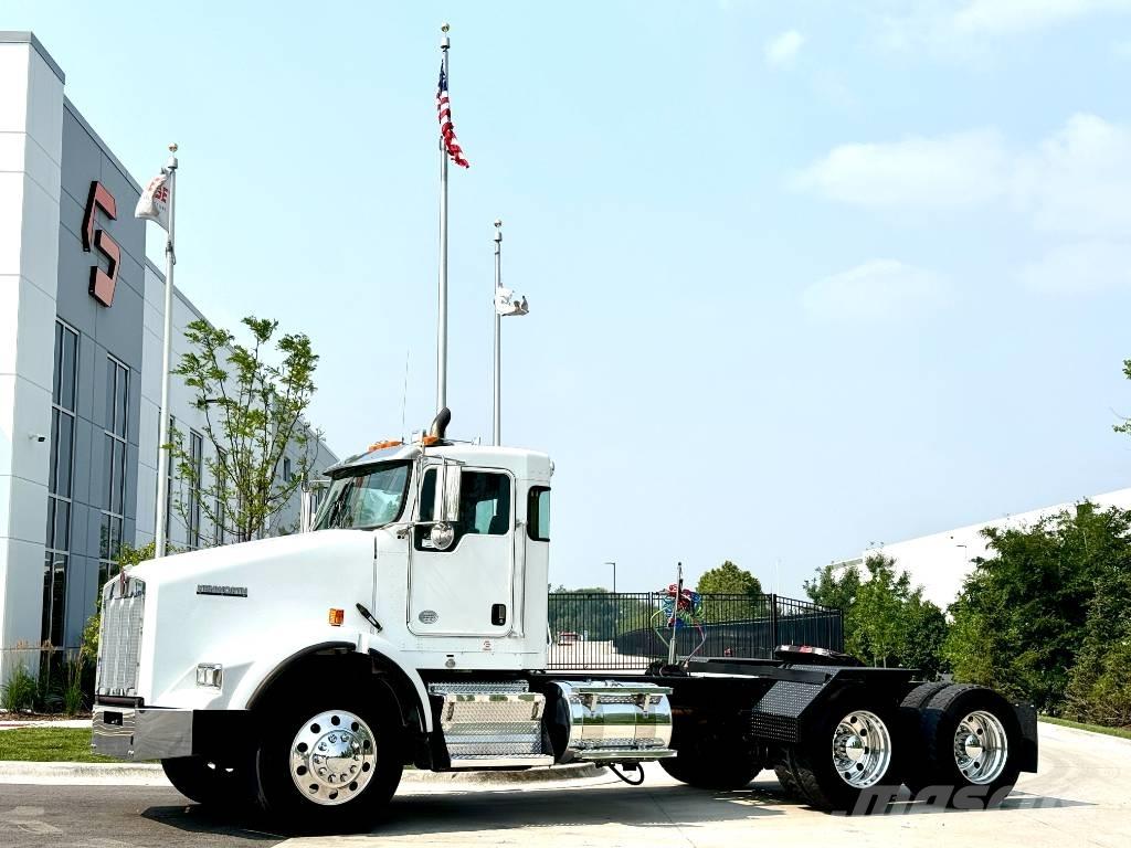 Kenworth T 800 Tahače