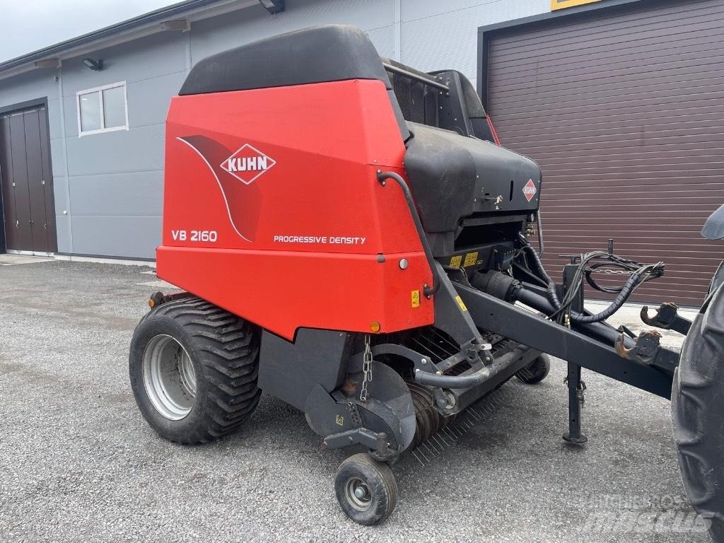 Kuhn VB 2160 OC 23 Lis na válcové balíky