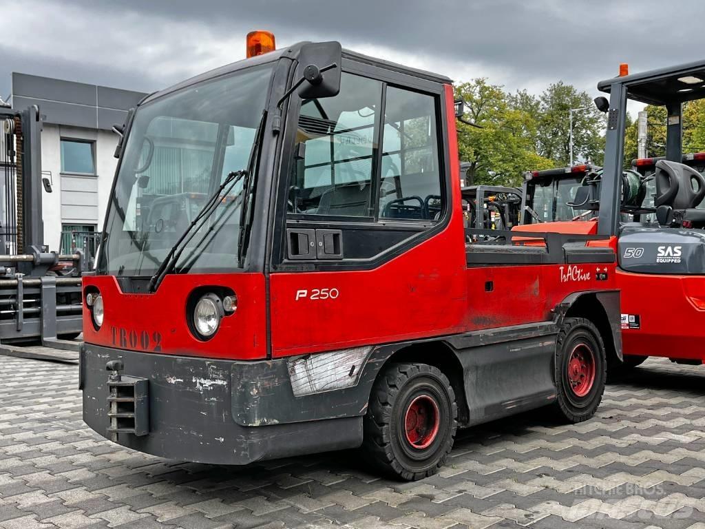 Linde P 250 Vlečné vozíky
