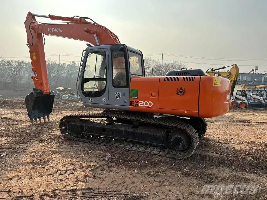 Hitachi EX 200 Pásová rýpadla