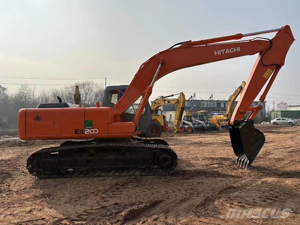 Hitachi EX 200 Pásová rýpadla