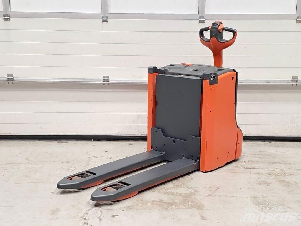 Linde T16L Nízkozdvižný vozík