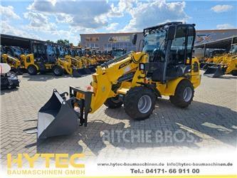 Hytec FM35T Teleskopické kolové nakladače