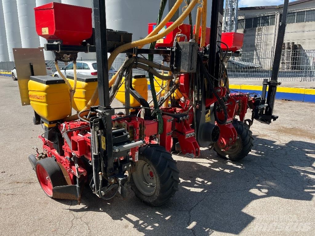 MaterMacc MS 8130 Přesné secí stroje