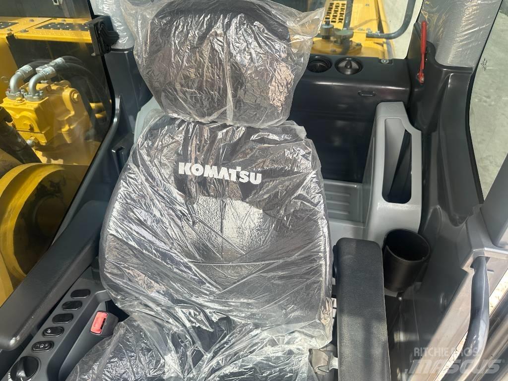 Komatsu PC 450-8 Pásová rýpadla